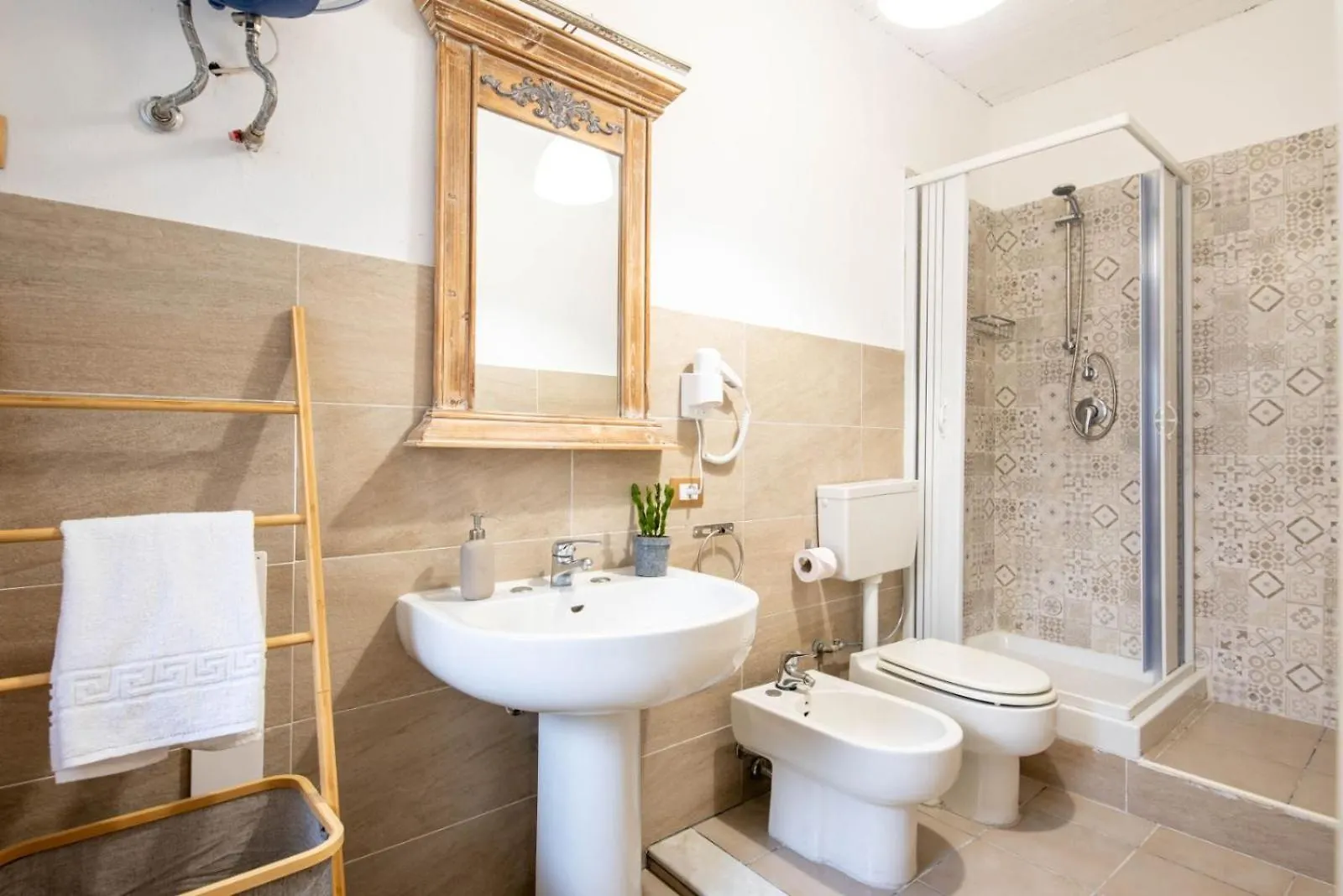 Appartamento Casa Rosa Cir: 19082053C228225 Palermo